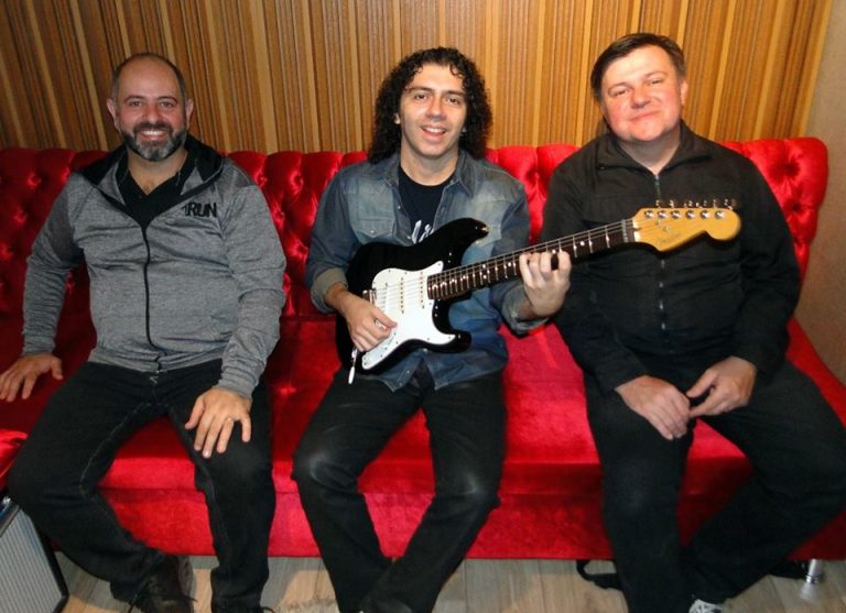 Medusa Trio lança disco com campanha de financiamento coletivo